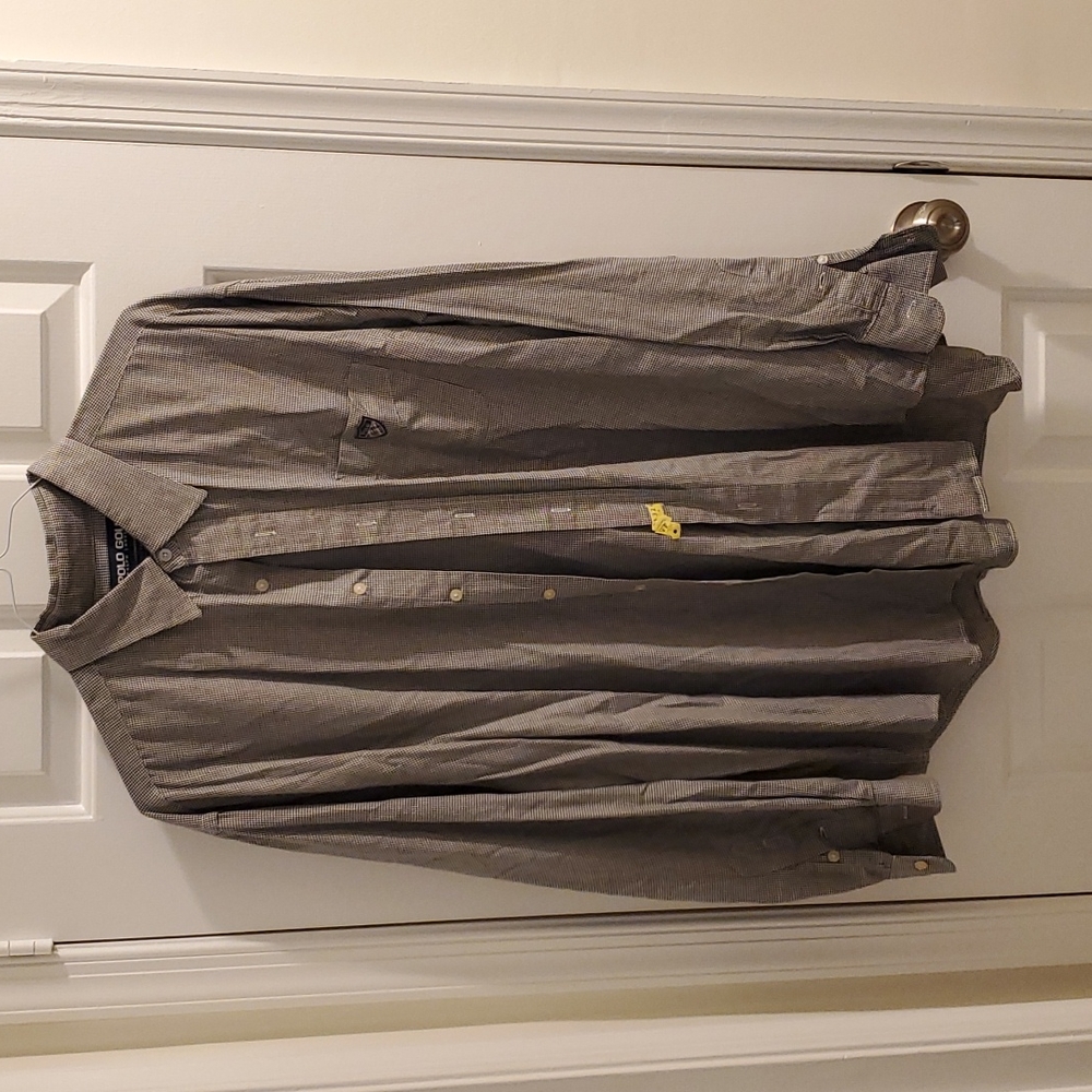 Polo golf button down 2xl excellent condition no tears, holes or missing buttons